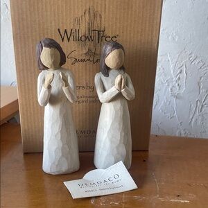 Willow Tree sisters by heart figurines- Cream